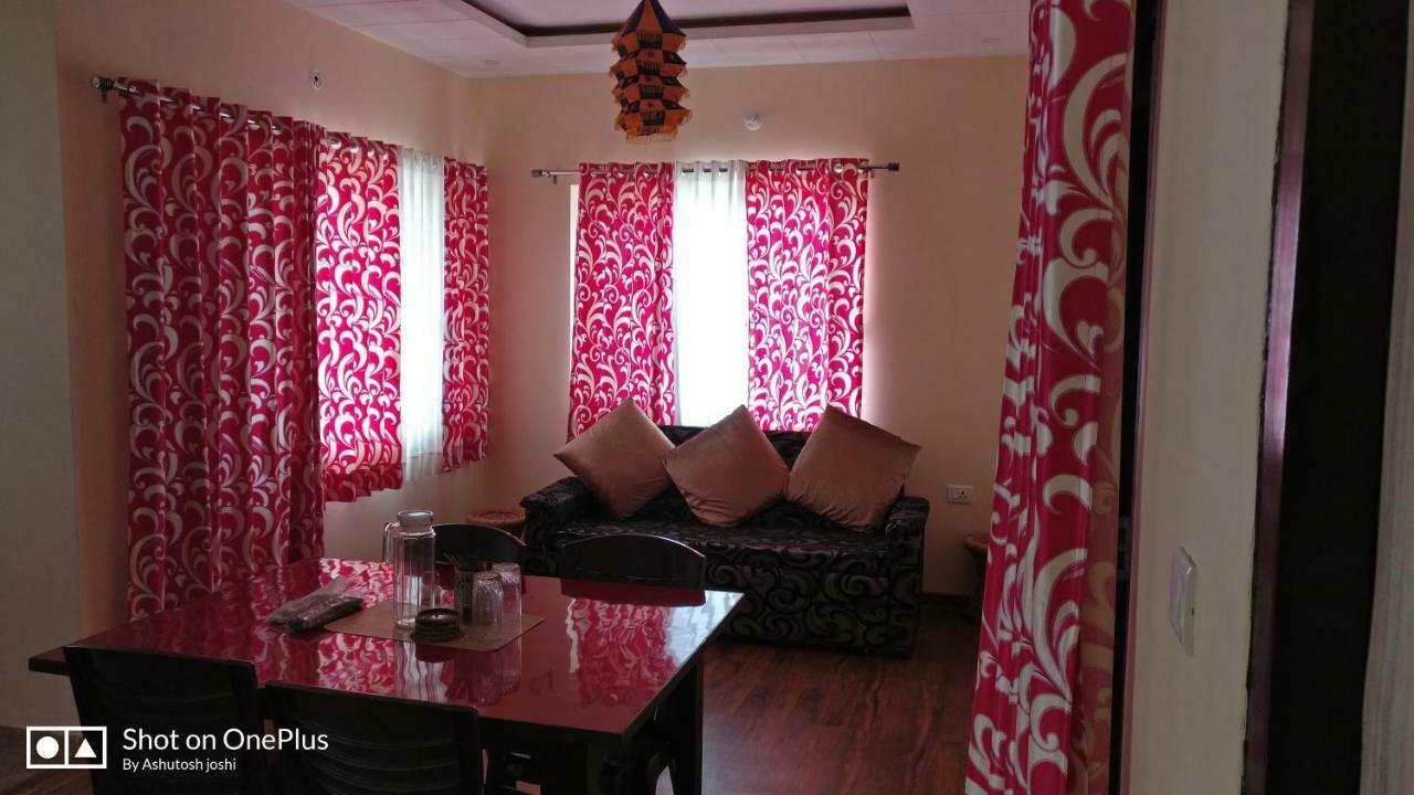 Green Roof Hotel Nainital Ngoại thất bức ảnh