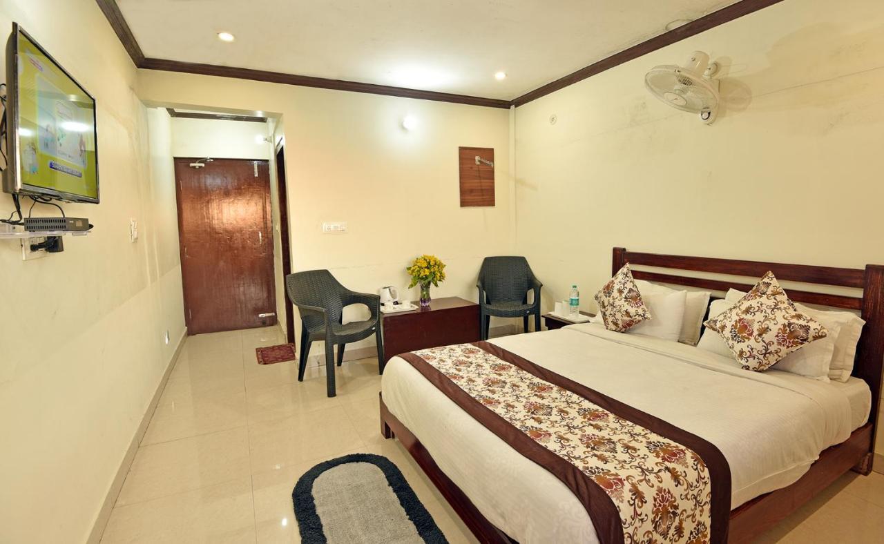 Green Roof Hotel Nainital Ngoại thất bức ảnh