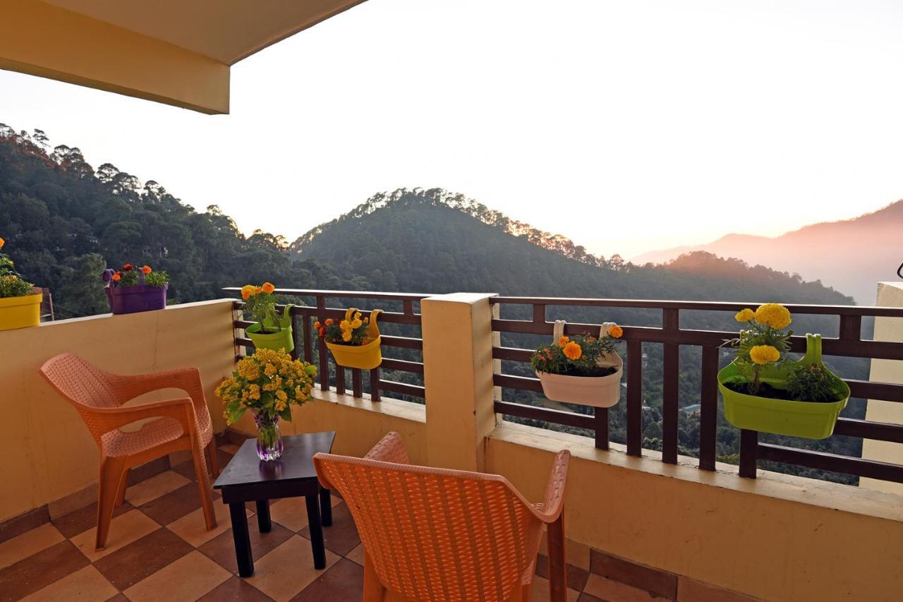Green Roof Hotel Nainital Ngoại thất bức ảnh