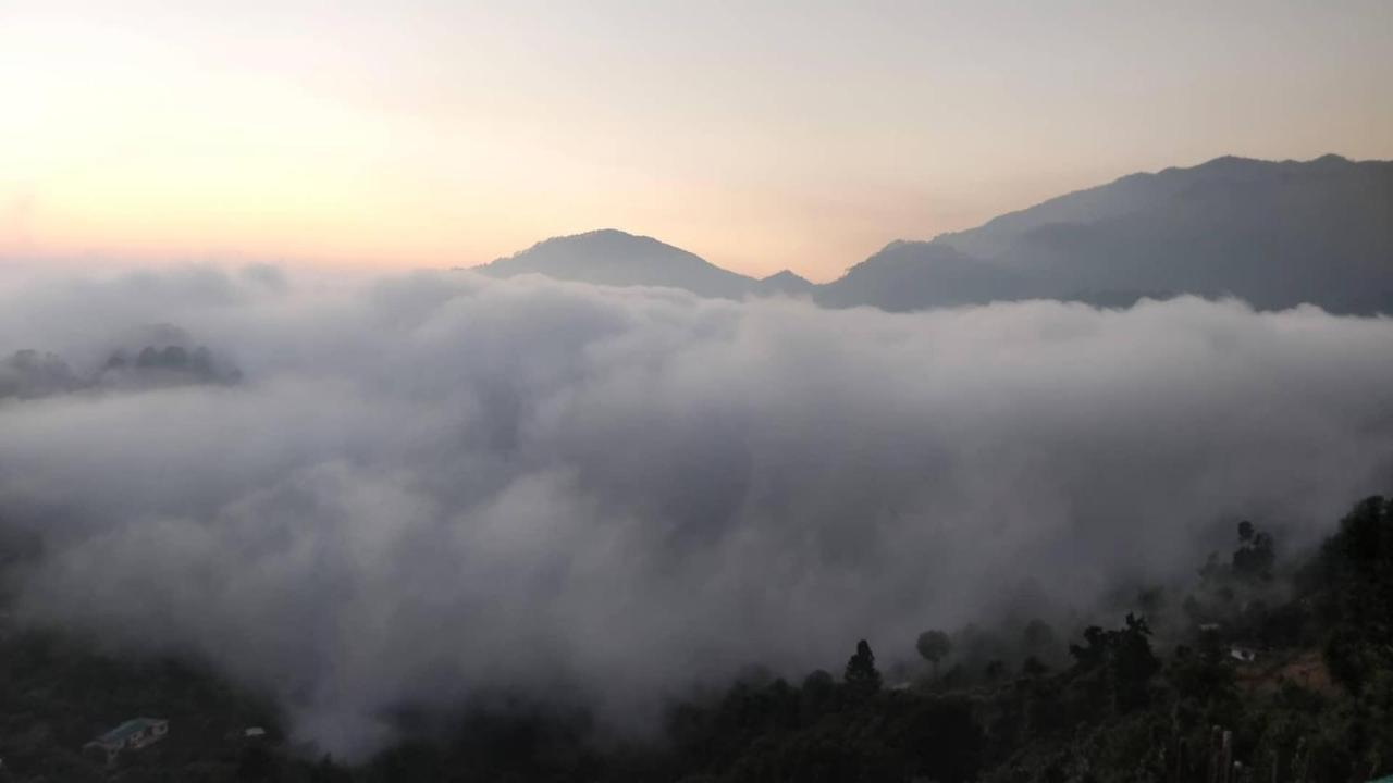 Green Roof Hotel Nainital Ngoại thất bức ảnh